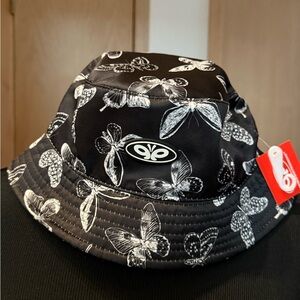Women's Butterfly Print Satiny Bucket Hat - Black - OVO